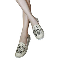 HEE GRAND Woman Loafers Flat with Crystal Beading Fashion Style Sweet Flower Lace Hemp Spring Shoes Woman Big Size 40 XWD5156